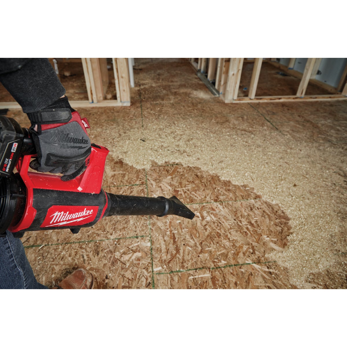 Milwaukee m18 compact 100 cfm online blower